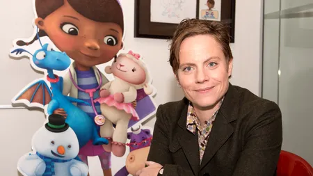 Mulți copii se uită la „Doctorița Plușica