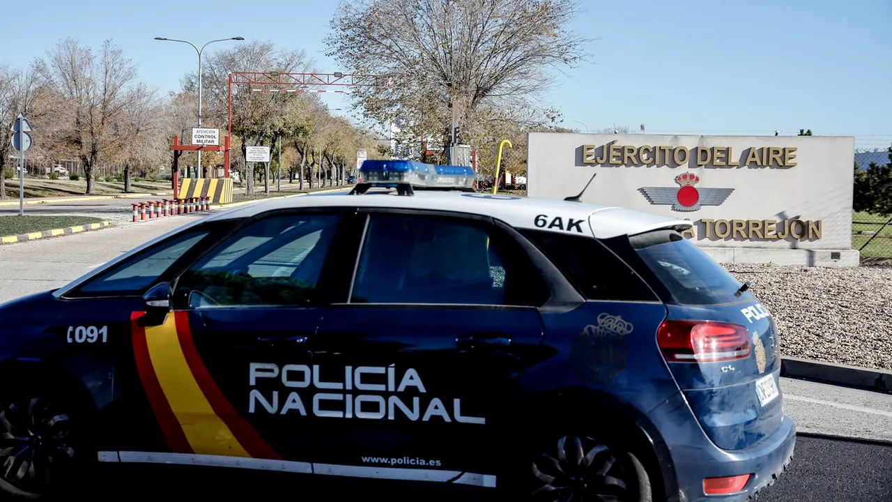 Alertă în Spania. O bombă a fost descoperită la o unitate militară din Madrid