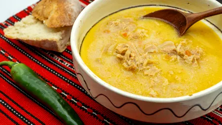 Ce a găsit o româncă în CIORBA de burtă comandată la un restaurant din județul Dâmbovița. „Mai bine mâncați la voi acasă”