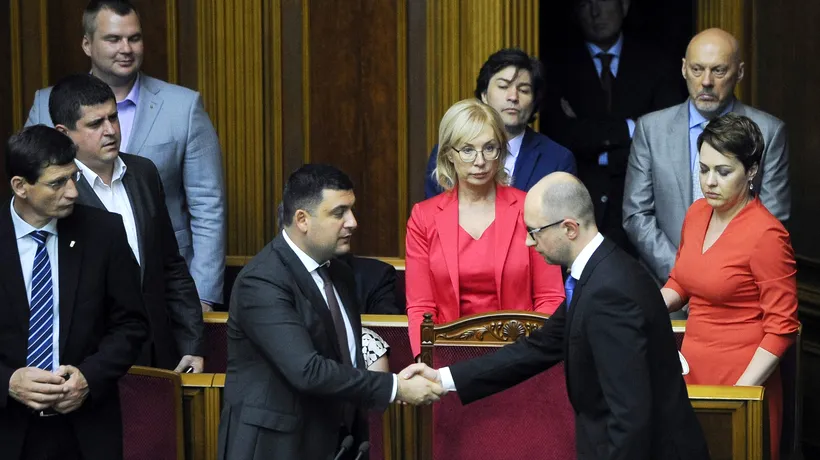 Parlamentul ucrainean l-a reconfirmat în funcție pe premierul prooccidental Arseni Iațeniuk