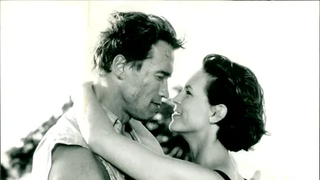 Arnold Schwarzenegger, forțat să accepte o actriță ca parteneră de film. Ulterior, ea a devenit prietena pe viață a „Terminatorului”