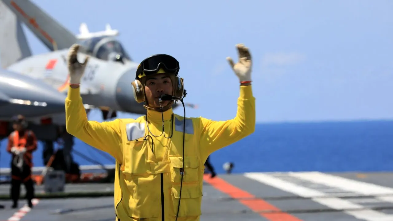 China desfășoară flota de PORTAVIOANE în Pacific. Concomitent, avioane ruso-chineze se apropie de SUA