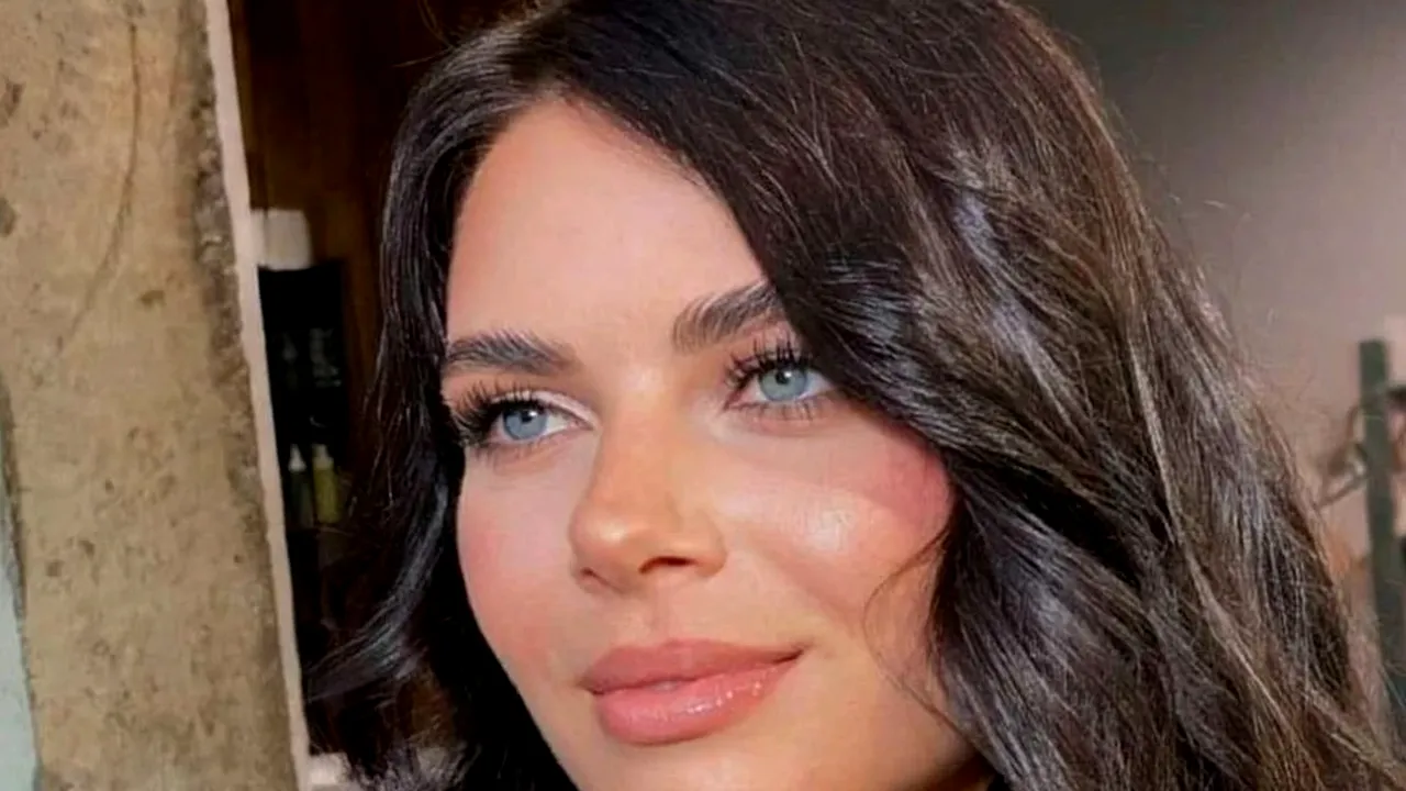 Încă o moarte MISTERIOASĂ la Moscova. Directoarea de 28 de ani a unei bănci a căzut de la etajul 11