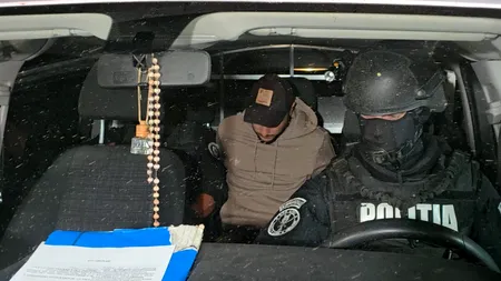 Polițiștii au intrat peste bărbatul care și-a ucis fiul vitreg și și-a sechestrat cumnata. Criminalul a fost capturat după 12 ORE de NEGOCIERI