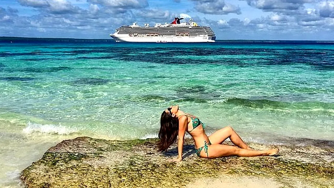 PARADIS. A rămas prizonieră pe un vas-fantomă de lux până la terminarea crizei de coronavirus