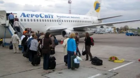 Avionul oprit la sol pe Otopeni după o alarmă falsă cu bombă a decolat spre Ucraina