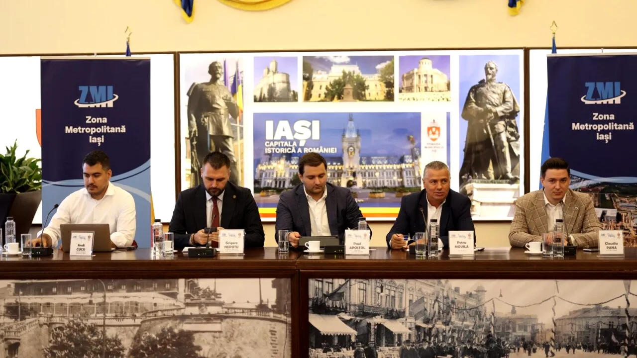 Iașiul își antrenează tinerii pentru joburile viitorului: peste 200 de înscrieri pentru cele 120 de burse gratuite Generația Tech. Înscrierile continuă până la finalul lunii octombrie