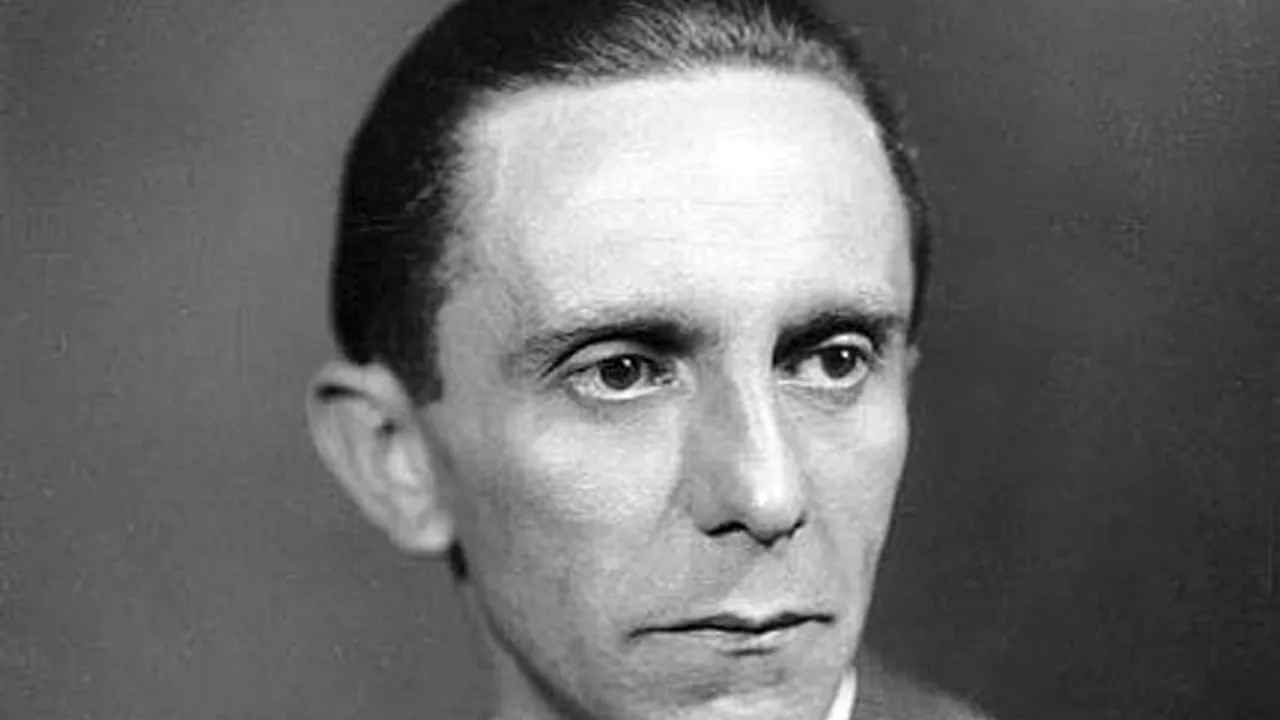 Scrisori de dragoste scrise de liderul nazist Joseph Goebbels, scoase la licitație. 