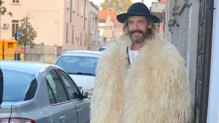 VORBEȘTE ROMÂNEȘTE. Badea Cârțan, varianta din 2013. Românul care merge în opinci până la Roma