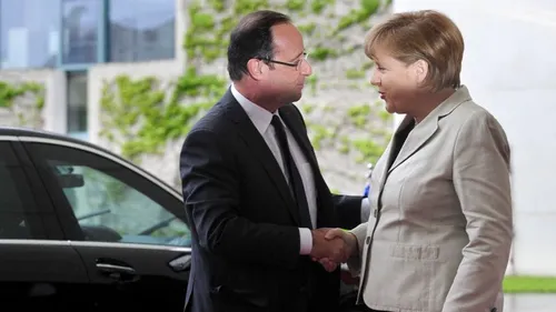 Francois Hollande s-a întâlnit cu Angela Merkel