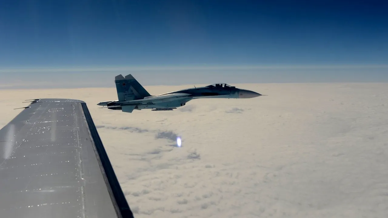 Pilotul unui avion de război RUS ar fi încercat să doboare un avion britanic deasupra Mării Negre. Explicația bizară oferită de Moscova