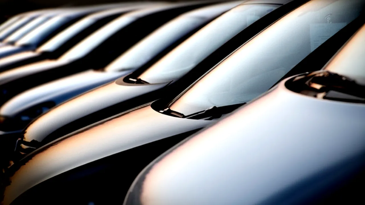 Cea mai nouă metodă de a-ți rezolva problemele financiare: amanetul auto. Cum funcționează