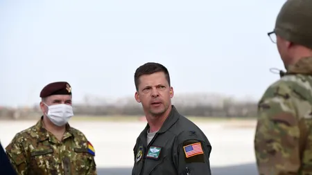 TRANSPORT UMANITAR. Colonelul James Sparrow, șeful echipajului aeronavei: Este o onoare pentru noi, ne bucurăm să ajutăm România