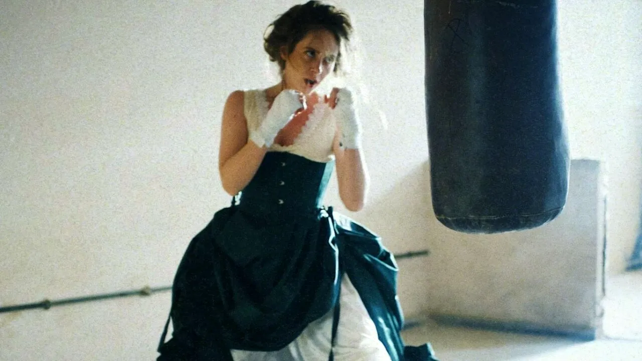 INTERVIU | Actrița Andreea Șovan: ”Eu cred că suntem o societate care suferă de Tristețe”