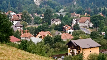 Primăria Bran, închisă după ce viceprimarul a ieşit pozitiv la COVID-19: M-am dus la spital cu una şi m-am trezit cu alta