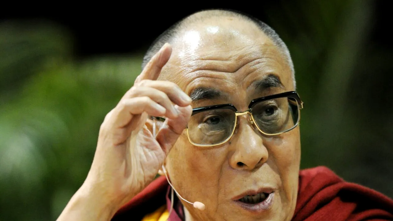 Dalai Lama deplânge moartea fratelui său mai mare. Gyalo Thondup avea 97 de ani