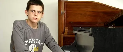 Un elev de 16 ani din Botoșani a câștigat un concurs internațional de interpretare instrumentală