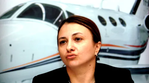 Leafă de lux. Oana Chelaru, șefa de aeroport care încasează aproape 4.000 de euro pe lună