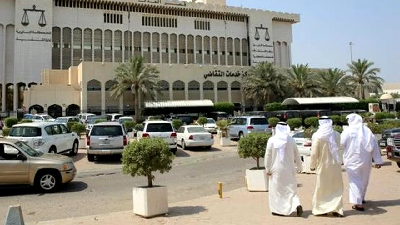 Șapte condamnați la moarte au fost executați în Kuweit. Un membru al familiei regale a fost spânzurat