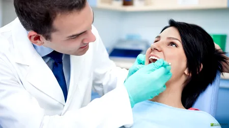 De ce ni se îngălbenesc dinții? 