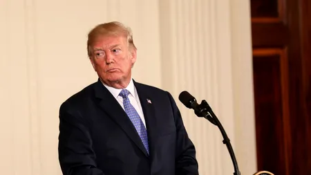 SUA: Un judecător spune că decizia lui Trump de a limita dreptul la cetățenie prin naștere încalcă principiile statului de drept