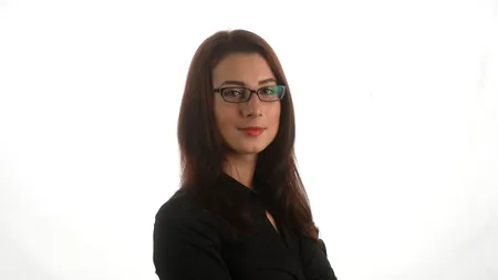 A murit Aura. Așa, și?