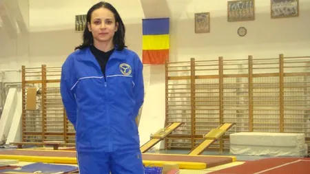 Corina Ungureanu și corul de copii ContraPunct „Împlinesc un vis ... de Crăciun