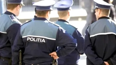 Doi poliţişti s-au luat la bătaie pe treptele sediului Poliţiei Rutiere Olt. De la ce a pornit scandalul