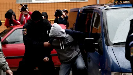 Tânărul care l-a bătut pe fostul ofițer SRI găsit mort în Centrul istoric din București a fost arestat