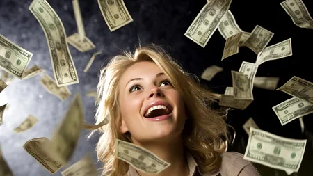 O COMOARĂ de peste 100.000 $, descoperită de o femeie într-un magazin de vechituri. A cumpărat-o la reducere cu doar 4 dolari