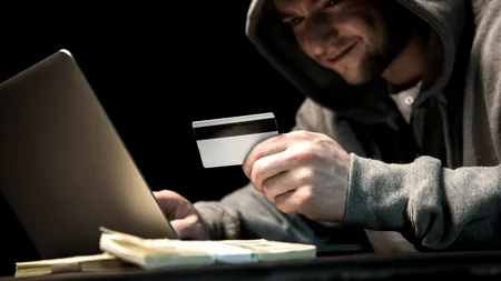 Noua ESCROCHERIE care te lasă fără bani în cont în câteva minute. Metoda de fraudă face tot mai multe victime în România