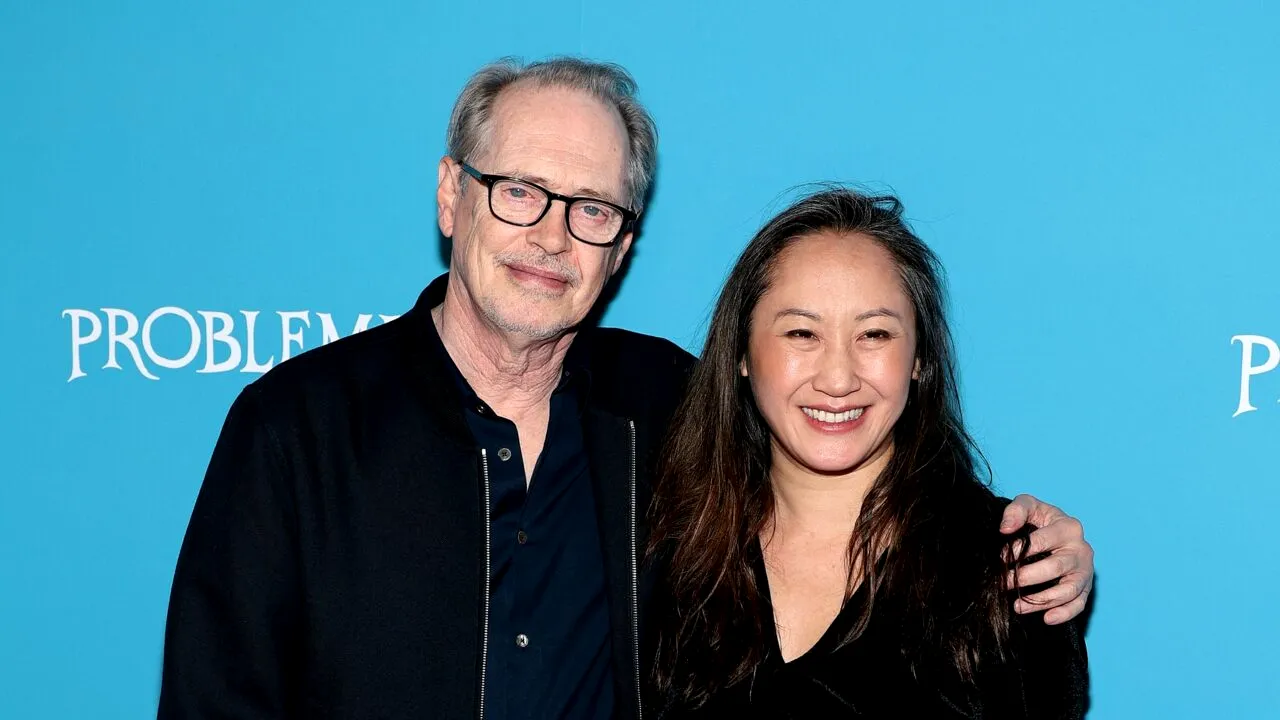 Actorul Steve Buscemi, bătut la New York, în plină stradă! Vedeta de la Hollywood a ajuns la spital