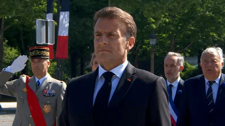 Ziua Victoriei, sărbătorită la Paris. Cum a arătat ceremonia de pe Champs-Élysées, probabil ultima prezidată de Emmanuel Macron