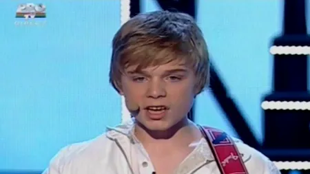 ROMÂNII AU TALENT, SEZONUL 3. ADRIAN ARON, concurentul care a venit în SEMIFINALA 3 alături de tatăl lui.VIDEO