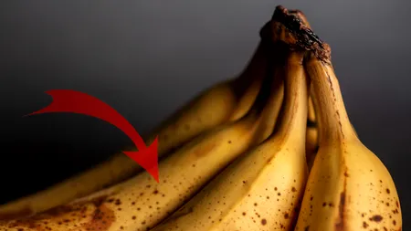 Unde să pui bananele ca să nu-și schimbe culoarea. Truc util pentru a evita înnegrirea fructului