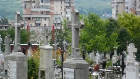 O femeie și-a omorât familia, soțul și cei trei copii, după ce le-a ascuns că are Covid-19