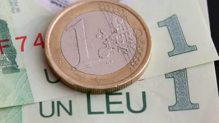 Analiștii financiari estimează un curs de peste 5 lei/euro în 12 luni. Cu cât este așteptată să crească inflația