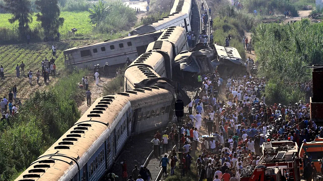 FOTO cu gestul revoltător al unor medici, după accidentul de tren în care au murit peste 40 de oameni. Au fost pedepsiți imediat