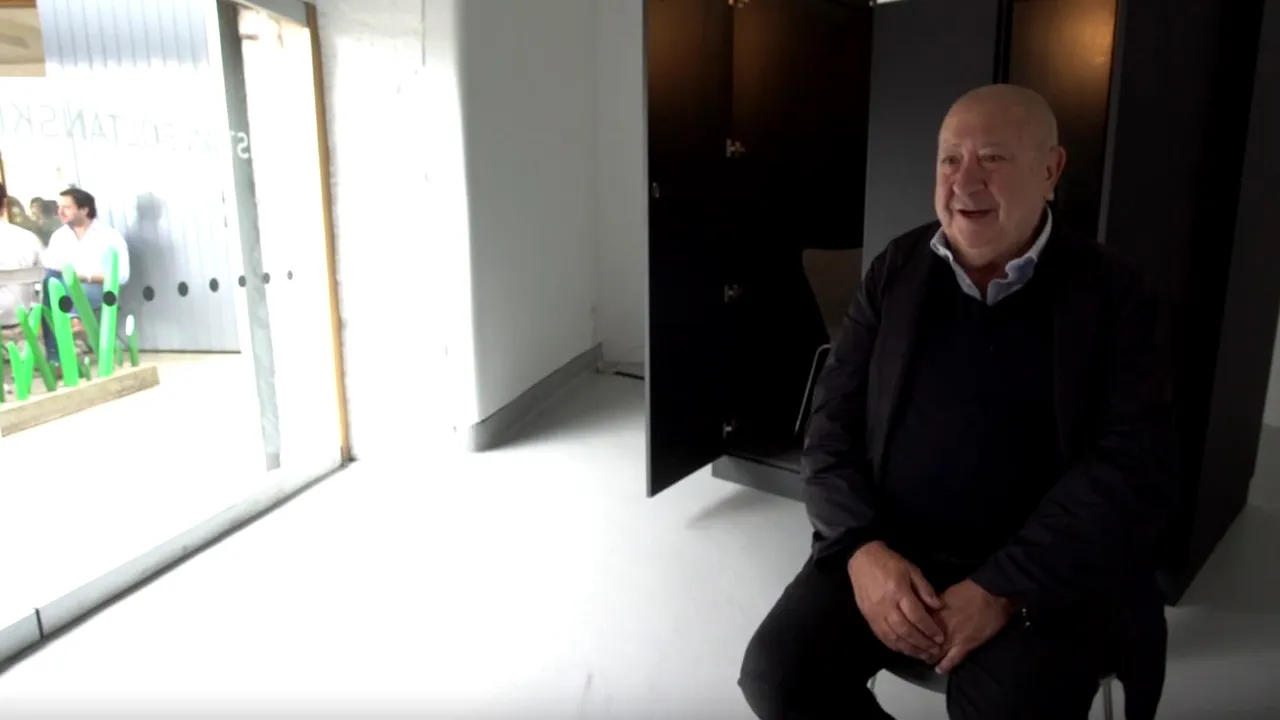 Christian Boltanski a murit la 76 de ani. Ce înțelegere macabră a încheiat artistul francez cu un milionar (VIDEO)