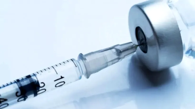 CORONAVIRUS. În timp ce guvernele europene achiziționează 400 mil. de vaccinuri anti-Covid de la AstraZeneca, Ministerul Sănătății din România nu a demarat nici măcar negocieri (EXCLUSIV)