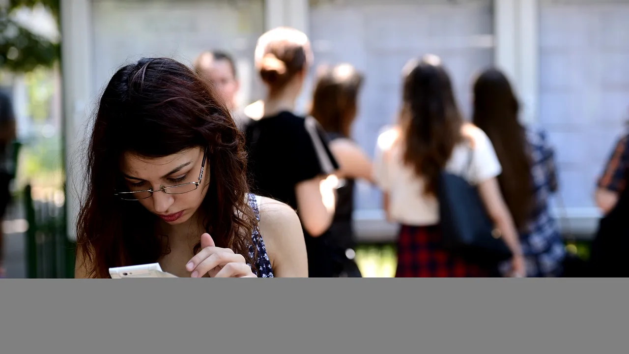 Munca din spatele notelor de 10 de la Bac. Elevă: Să învăț pentru examenul de BAC s-a întâmplat pur și simplu învățând pentru viitor