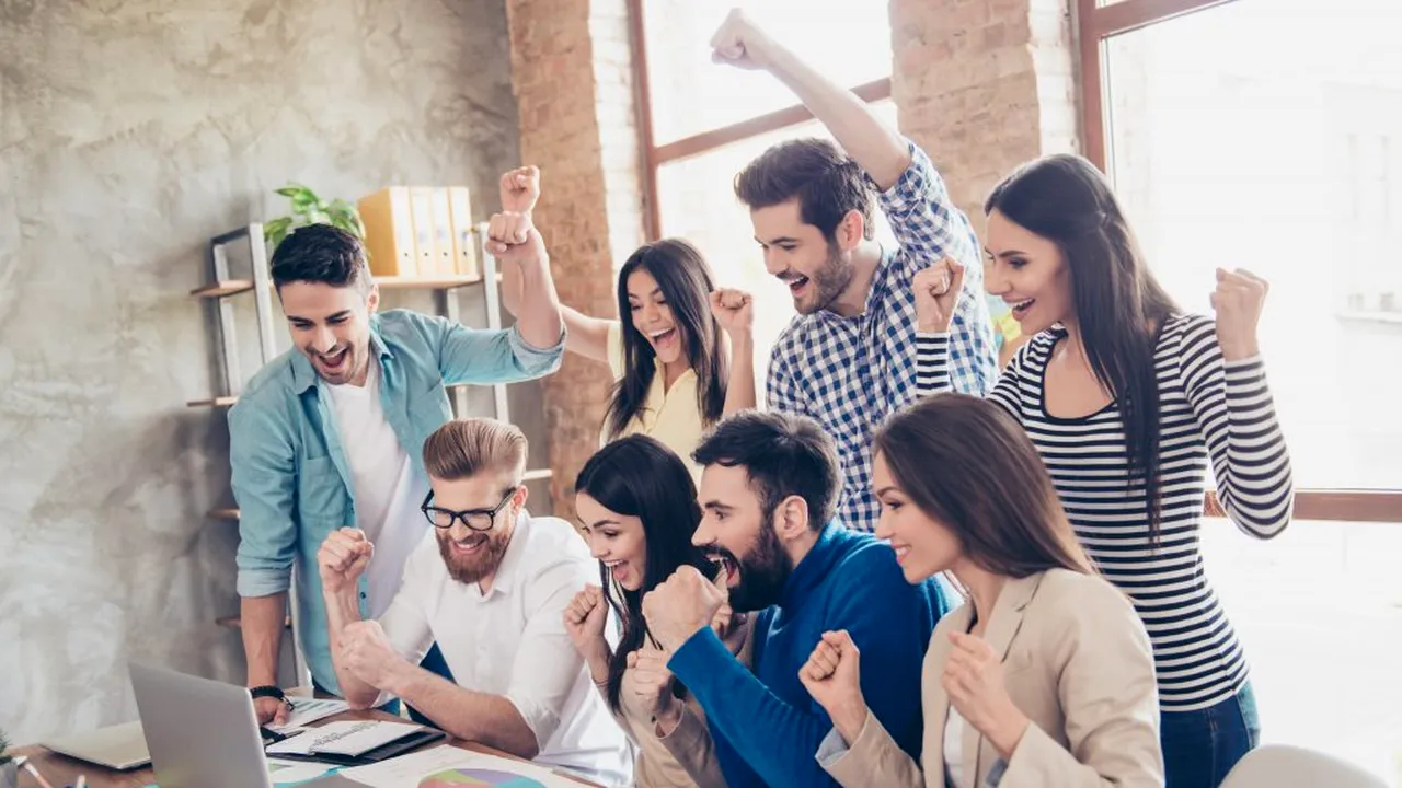 Vești bune pentru angajați! Zile libere de Paște și Rusalii în funcție de religie