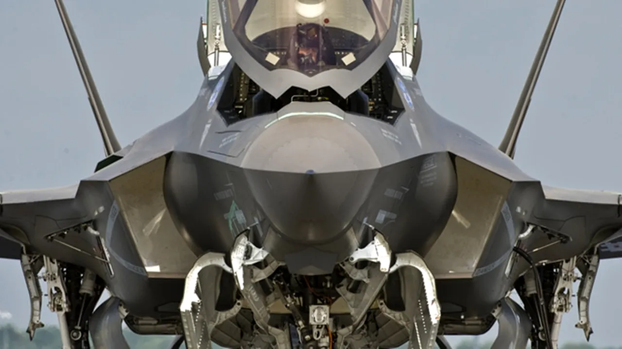 Cum arată cele mai scumpe arme de război din istoria SUA. Galerie FOTO