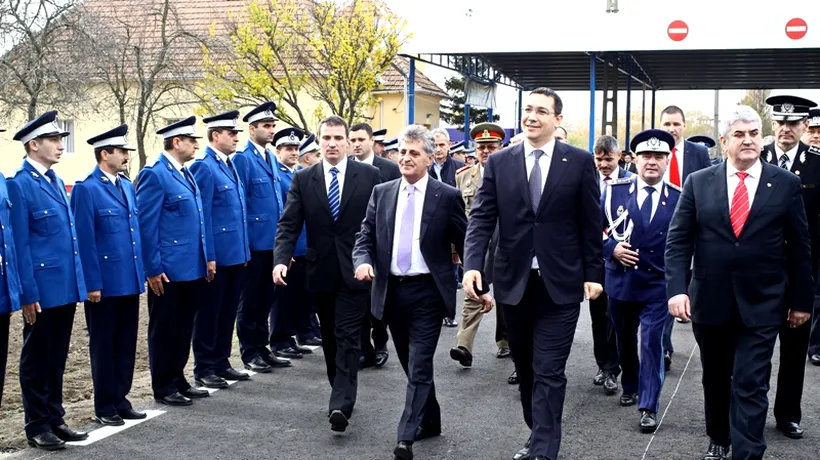 Ponta, în Kosovo: Vom fi prezenți în continuare, noi nu suntem văzuți ca inamici de către kosovari