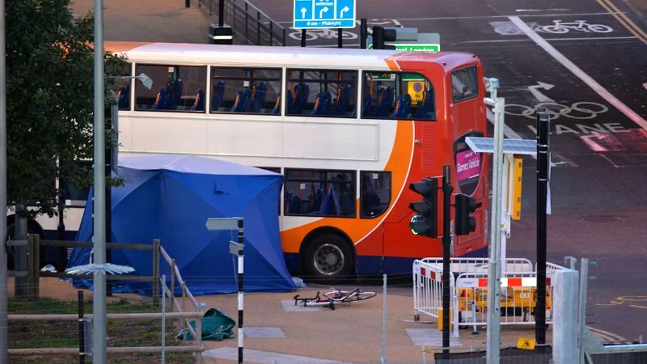 JO 2012 LONDRA. Biciclist ucis în urma unei coliziuni cu un autobuz implicat în organizarea JOCURILOR OLIMPICE