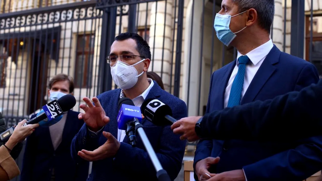 Alianța USR PLUS a depus listele de semnături pentru parlamentare. Voiculescu: „După 30 de ani e vremea pentru un nou tip de revoluție, revoluția bunei guvernări”