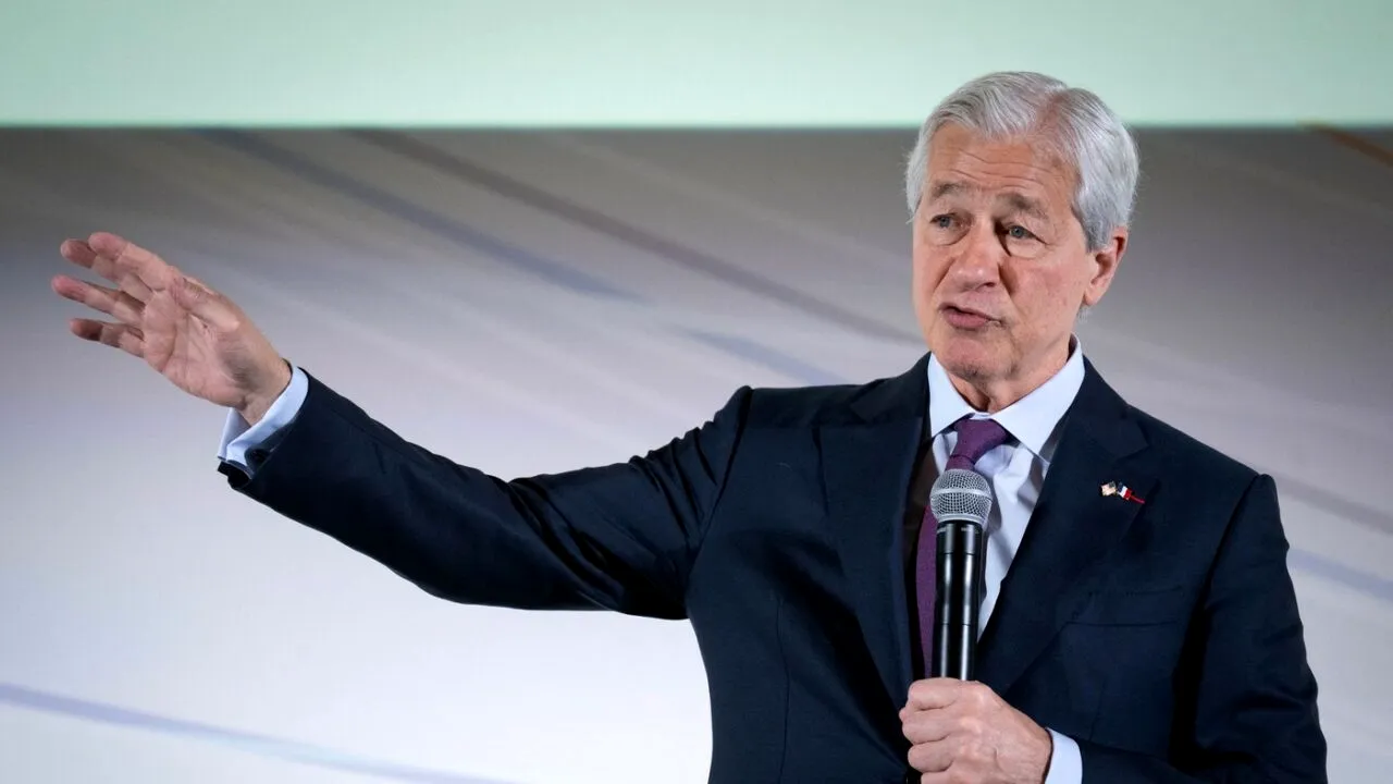 CRITICILE directorului JP Morgan la adresa Partidului Democrat din SUA: 