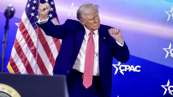 Donald Trump postează DISCURSUL lui Simion de la Varșovia, pe rețeaua sa de socializare / „Donald Trump nu este doar un om”