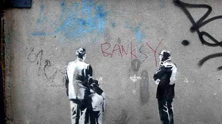Artistul Banksy vrea să răscumpere cu 10 milioane de lire sterline clădirea închisorii unde a fost deținut Oscar Wilde. Cum s-a gândit să facă rost de bani