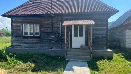 Localitatea din România în care o casă se vinde cu doar 3800 de euro. Prețul este negociabil